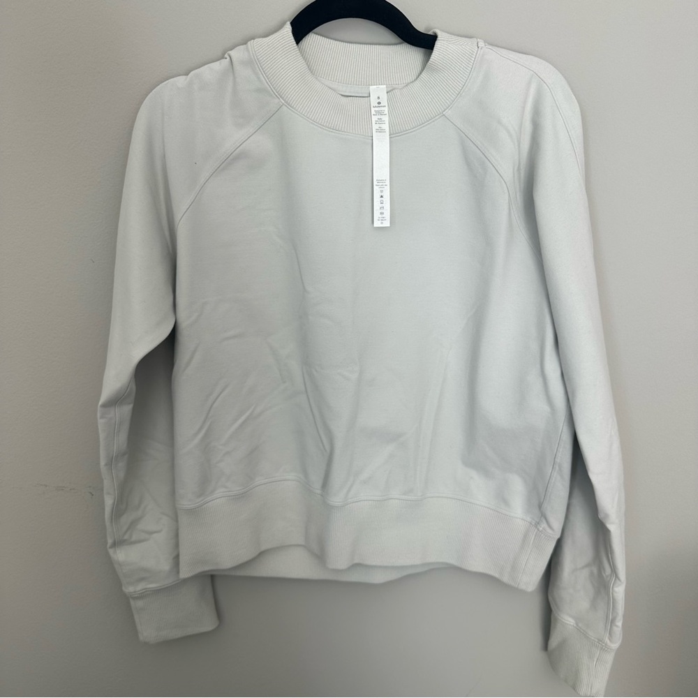 Lululemon Crew Neck Sweatshirt Size 8 - NWOT